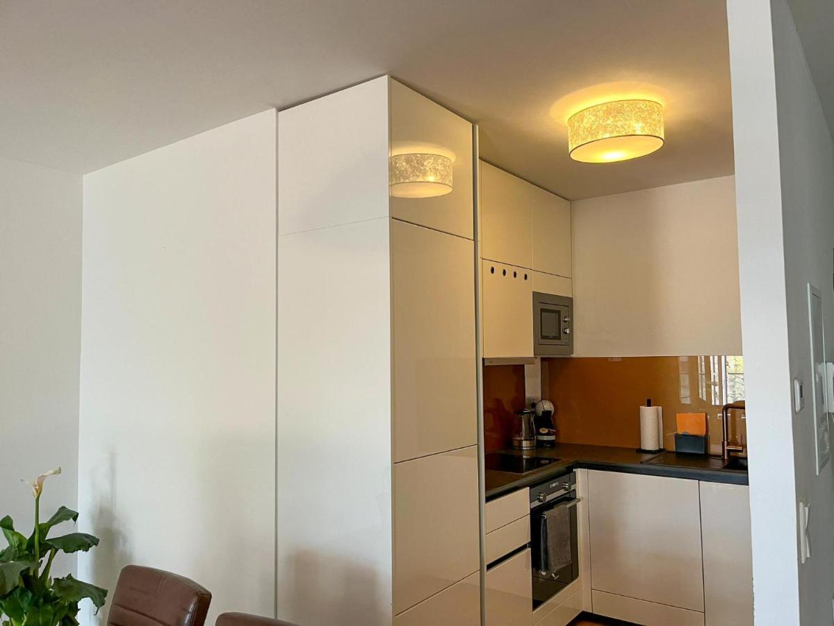 Apartment Luxury Sunrise Appartement By Interhome Pörtschach am Wörthersee Exterior foto